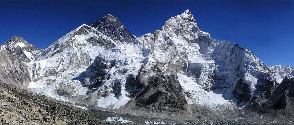 MOUNT EVEREST – ŚMIECI I ZWŁOKI