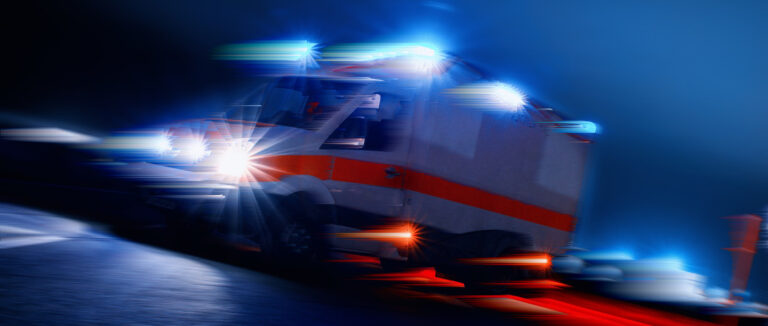 A MOŻE BY TAK DOCENIĆ OCHOTNIKÓW SŁUŻB RATOWNICZYCH?