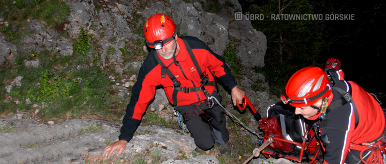 NOC W ALPACH – 9 MŁODYCH HOLENDRÓW URATOWANO